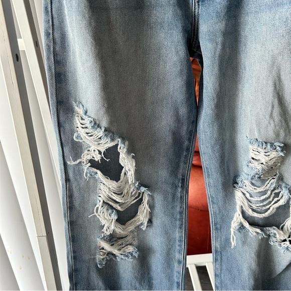 Cello High Rise Mom Jeans - Size 9 - New Without Tags - Picture 8 of 9